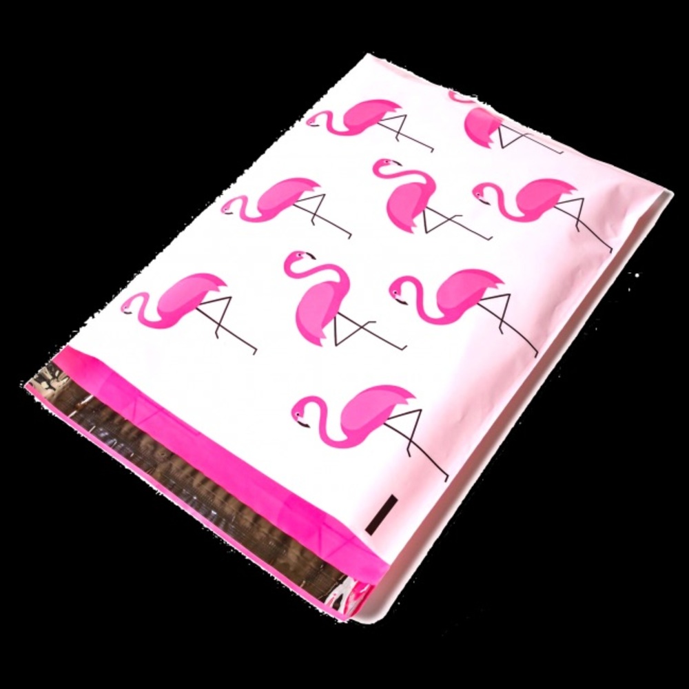 100 (10 x 13) poly mailers - flamingos